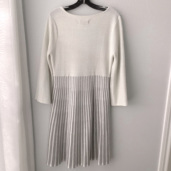 ELLEN TRACY DRESS - Picture 5 of 8